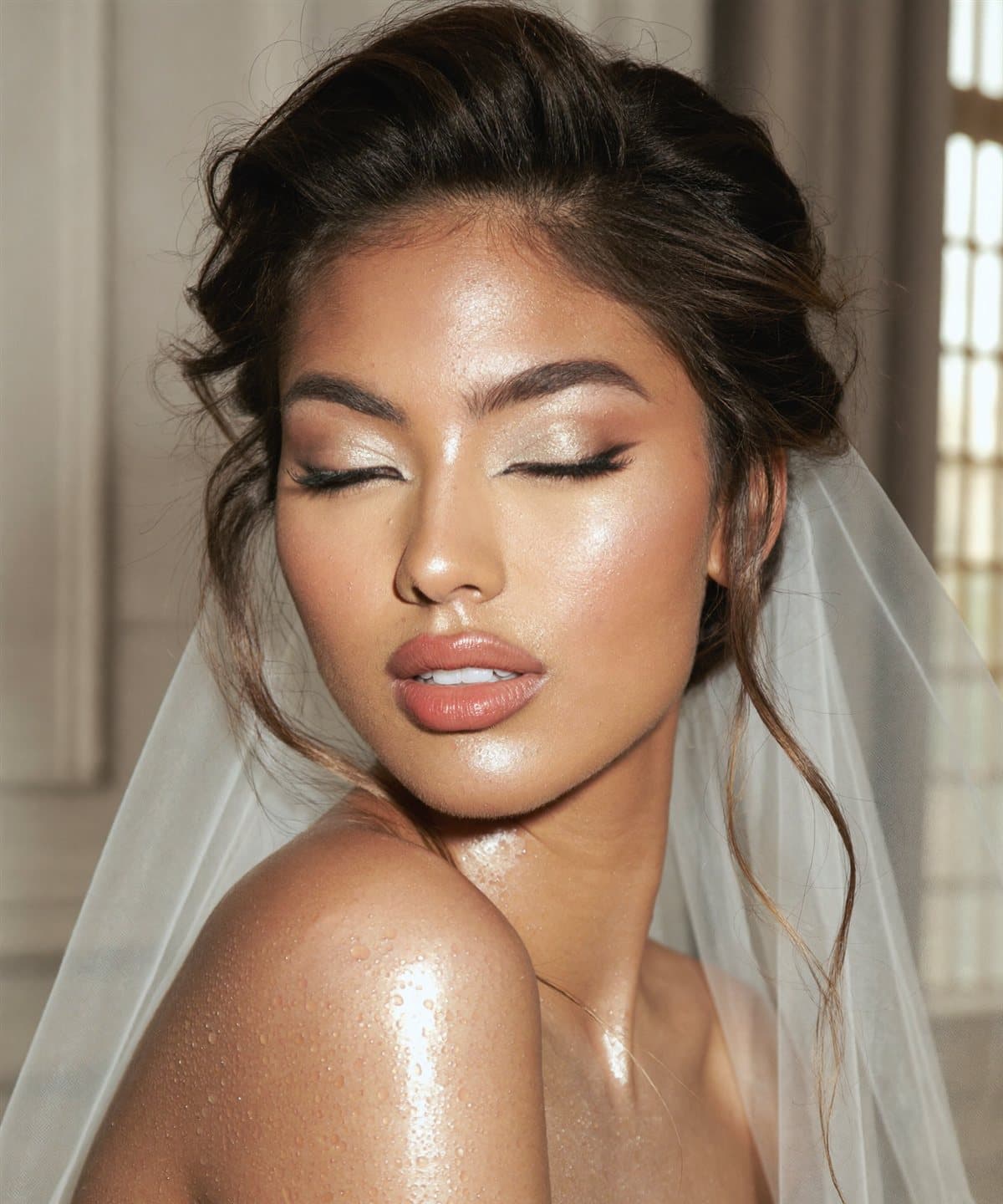 Maquillaje de novia con piel luminosa en Armenia
